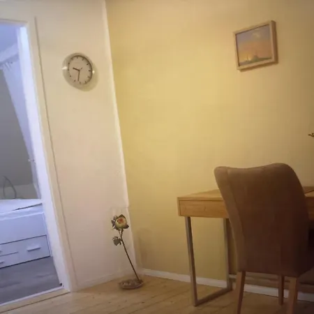 Weinberg Apartman *